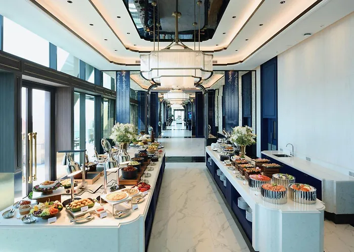Hotel Grande Centre Point Lumphini 5*