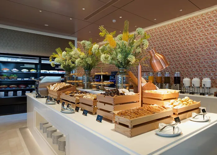Grande Centre Point Lumphini Hotel 5*