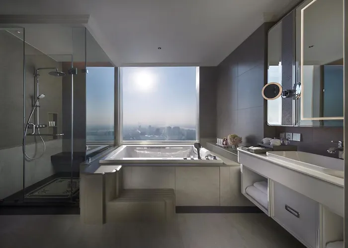 Grande Centre Point Lumphini Hotel 5*